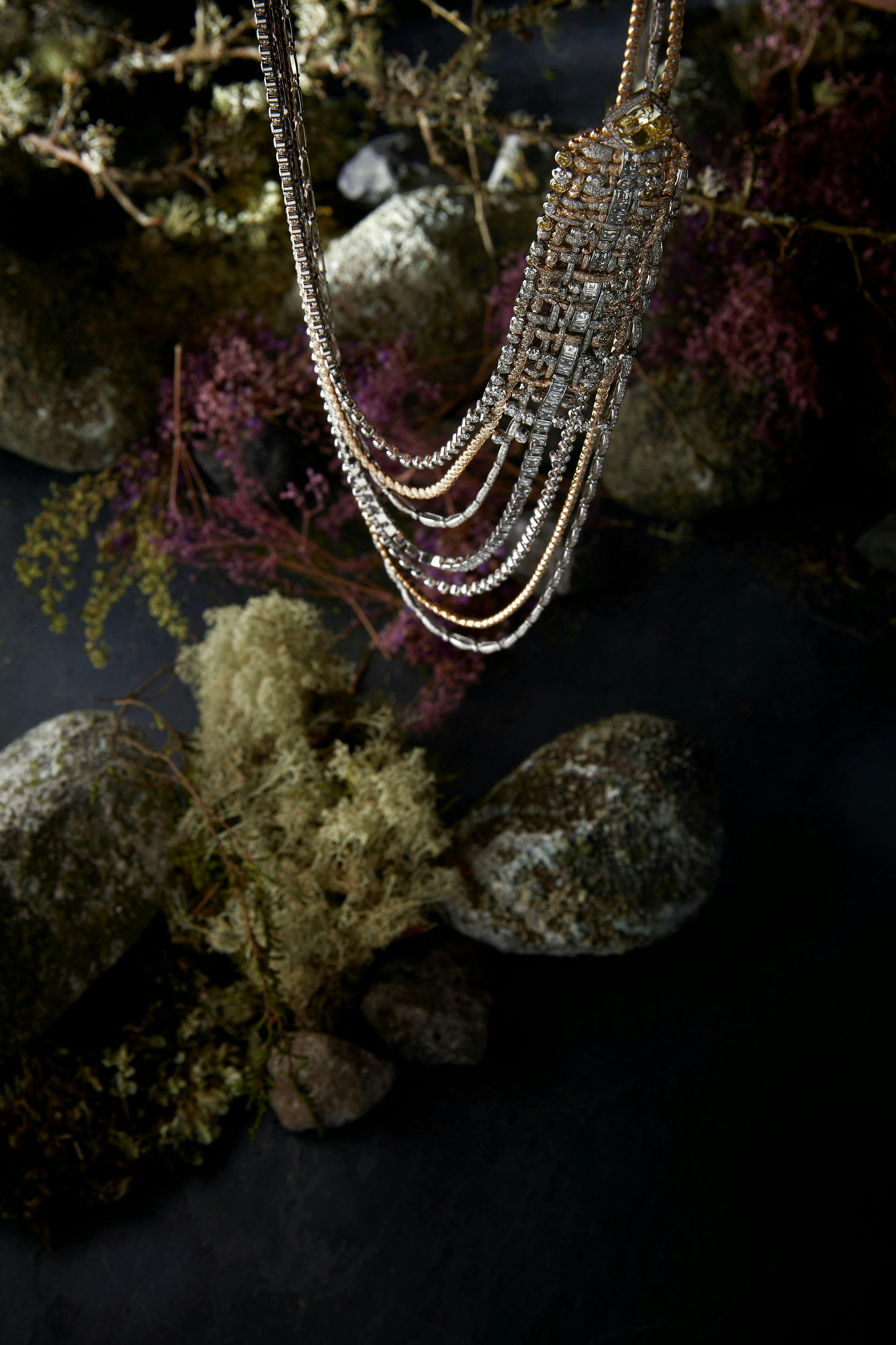 CHANEL Tweed Royal Necklace