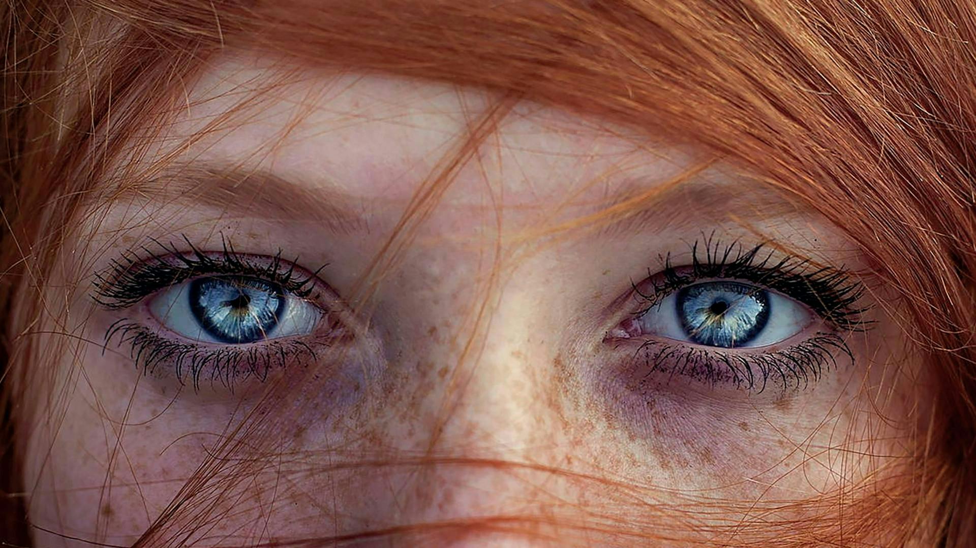 contact lens face person human skin